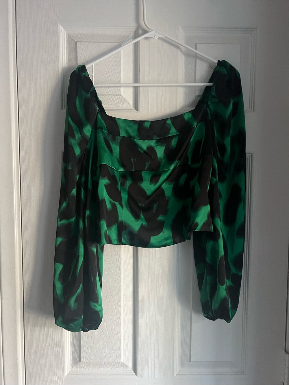Forever 21 Green and Black Satin Off-Shoulder Crop Top